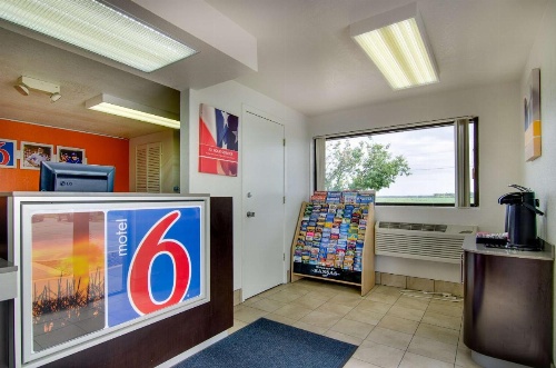 Motel 6-Salina, KS image 19